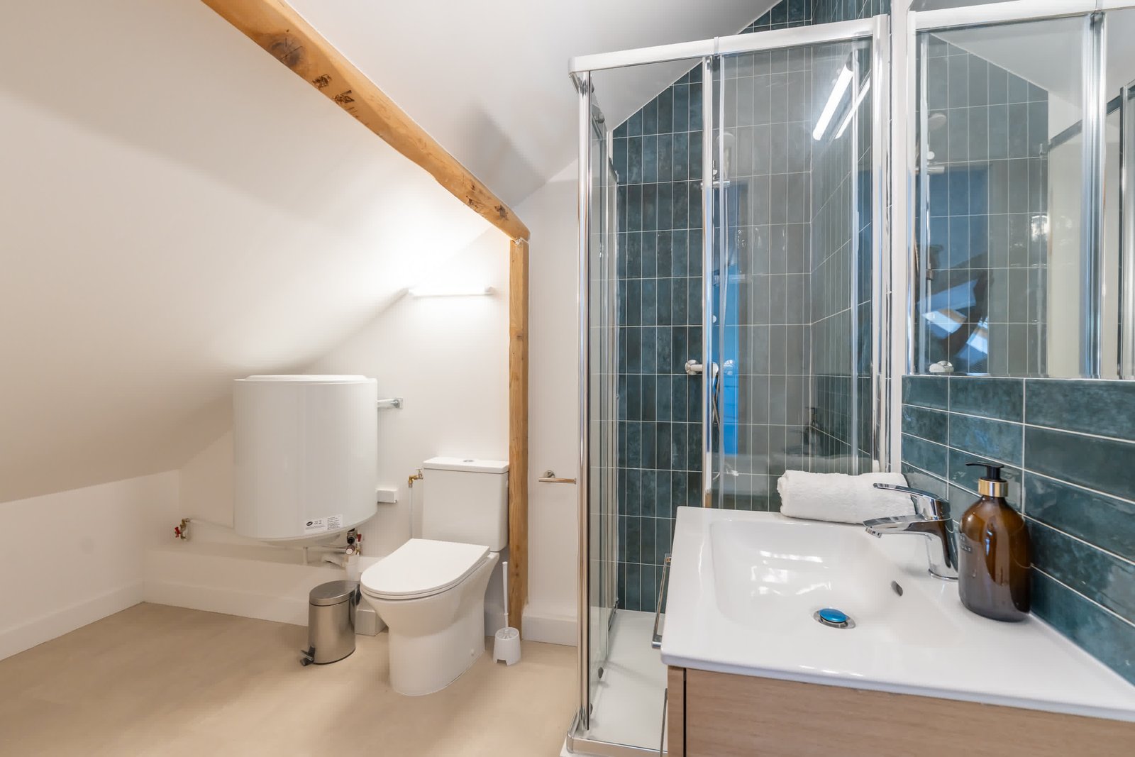 Suite 11 - Image 5